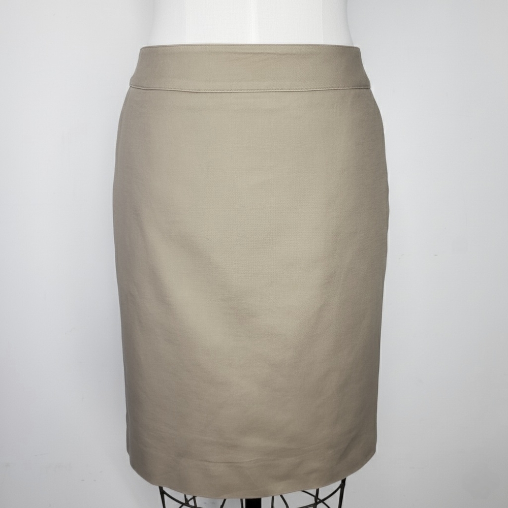 Merona Size 12 Skirt Pencil Knee Length Midi Camel Beige Pockets Lined Classic
